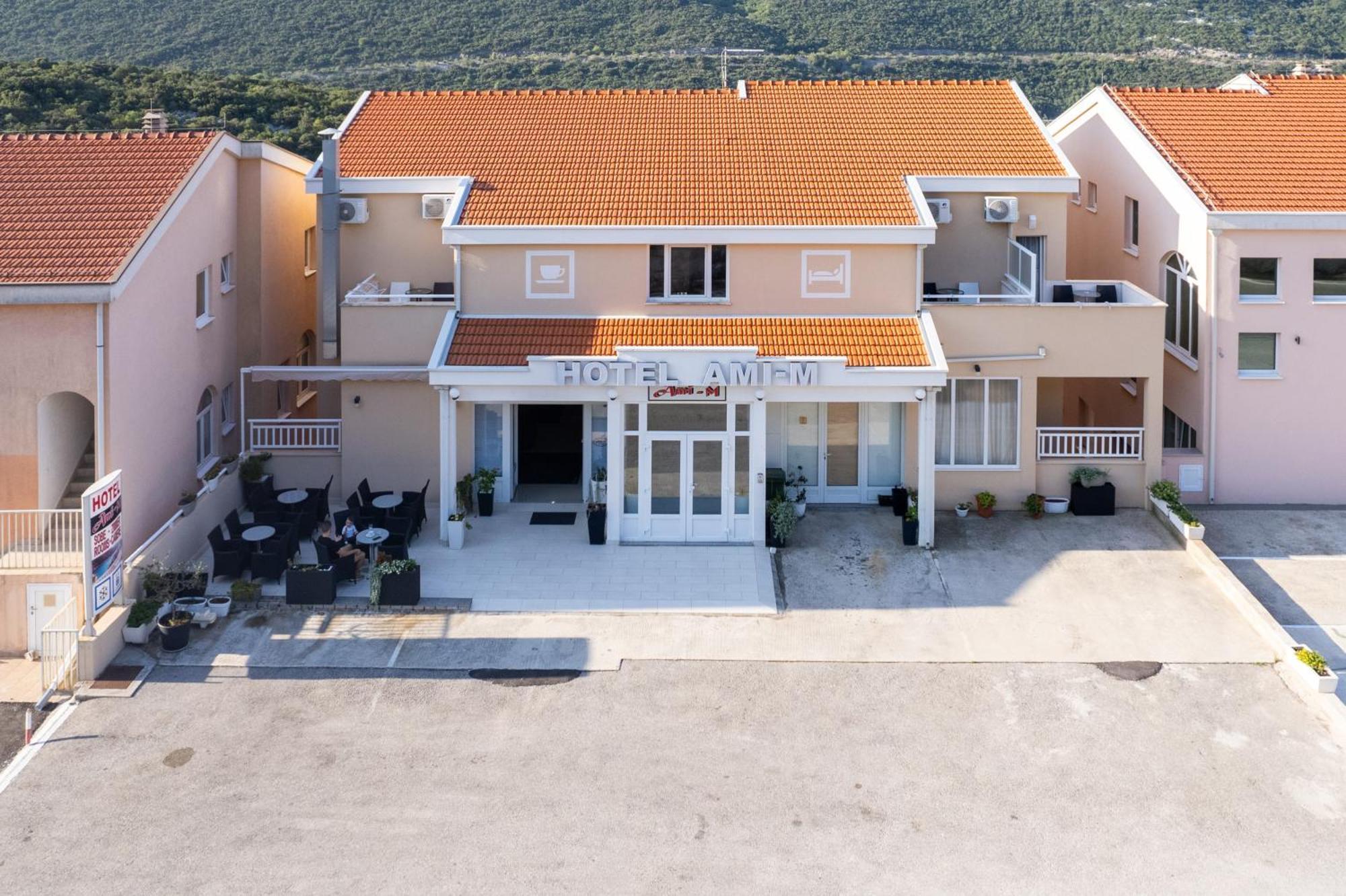 Hotel Ami - M Neum Luaran gambar