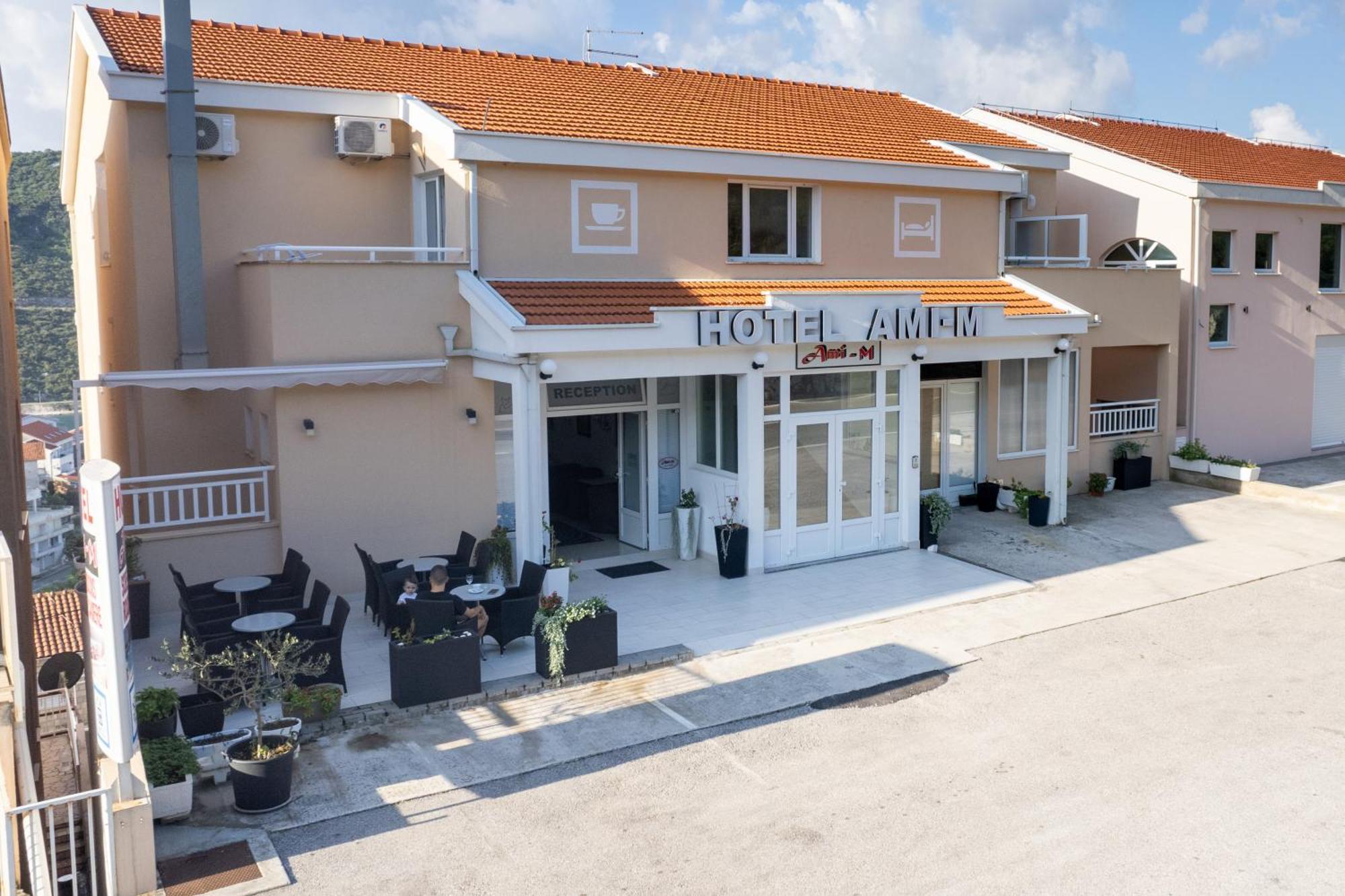 Hotel Ami - M Neum Luaran gambar
