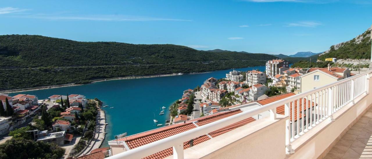 Hotel Ami - M Neum Luaran gambar