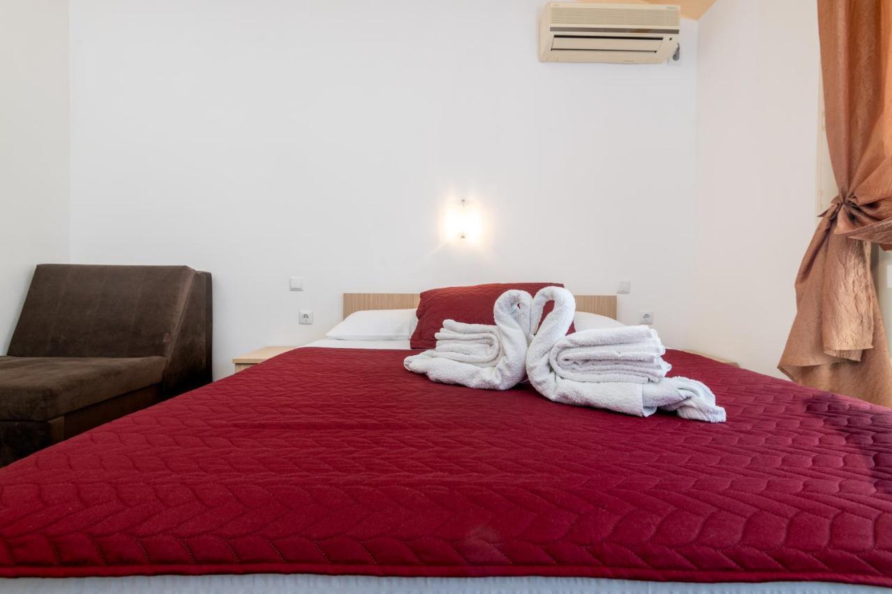 Hotel Ami - M Neum Luaran gambar