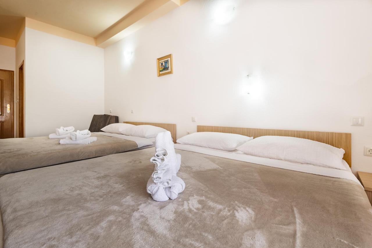 Hotel Ami - M Neum Luaran gambar